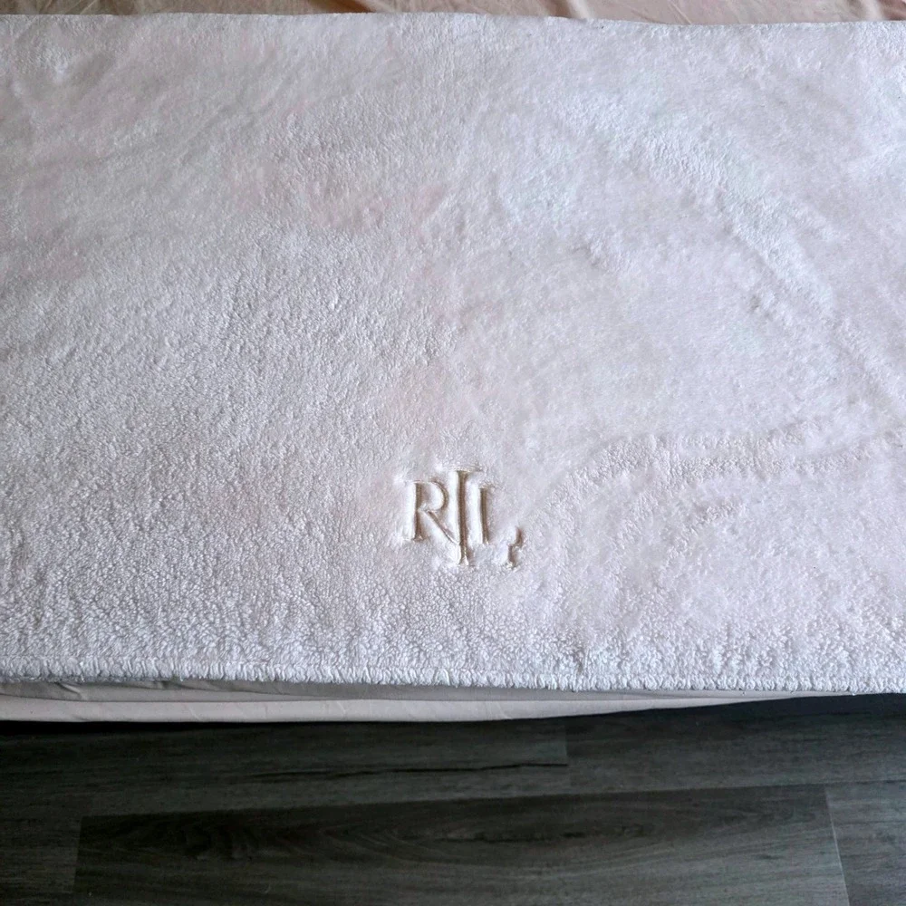 Lauren Ralph Lauren King Plush Microluxe Velvety Blanket Pale Pink RLL Monogram